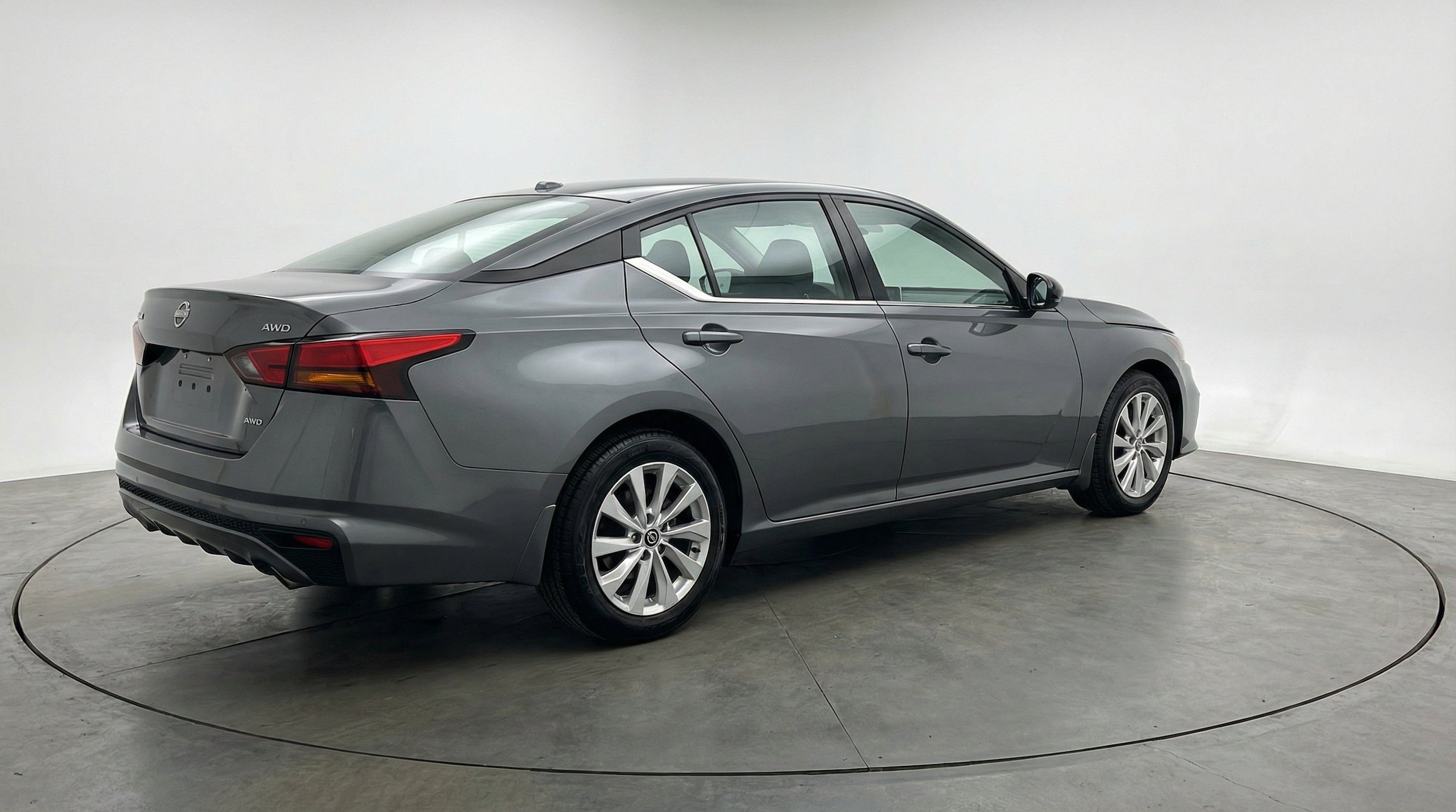 Thumbnail: 2025 Nissan Altima - 9