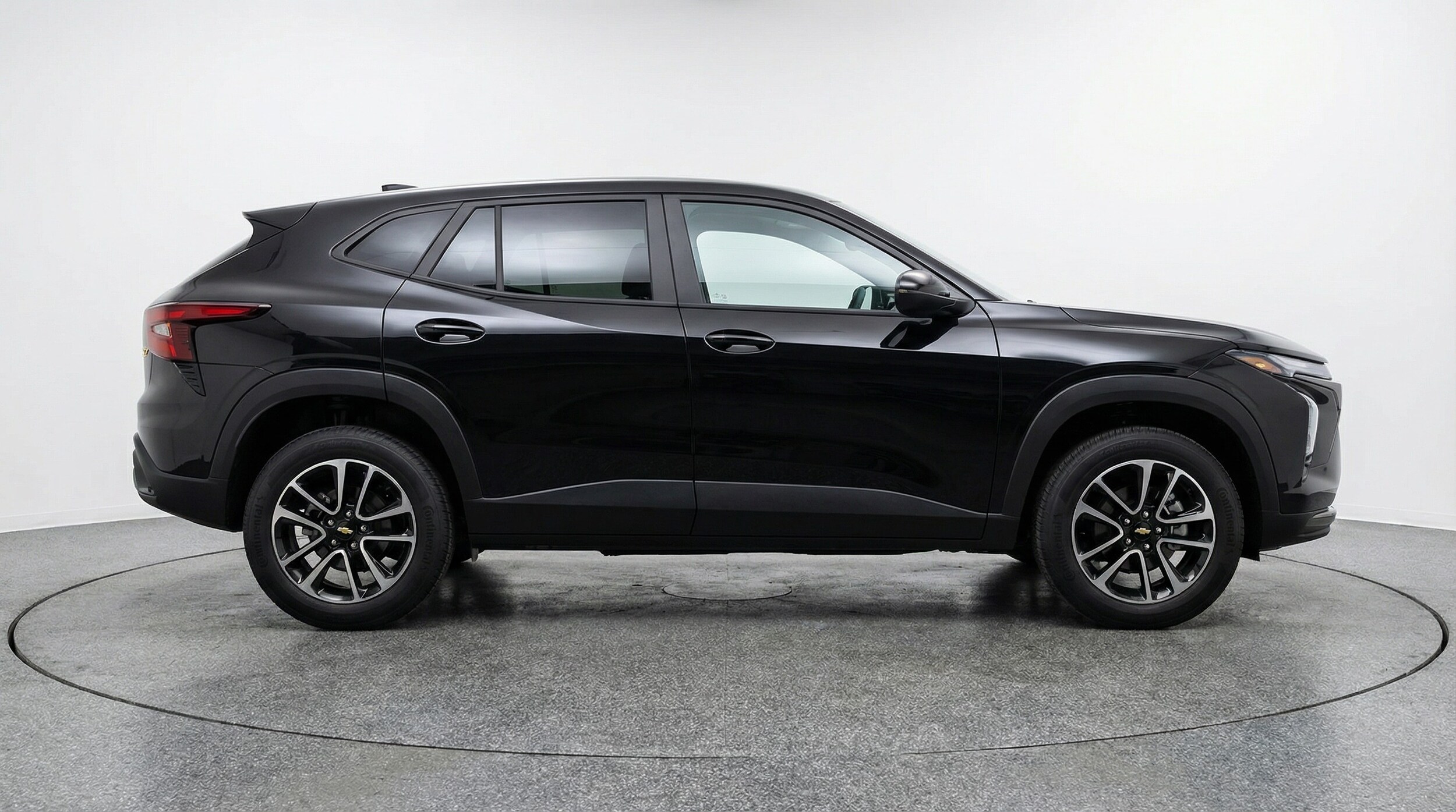 Thumbnail: 2025 Chevrolet TrailBlazer - 8