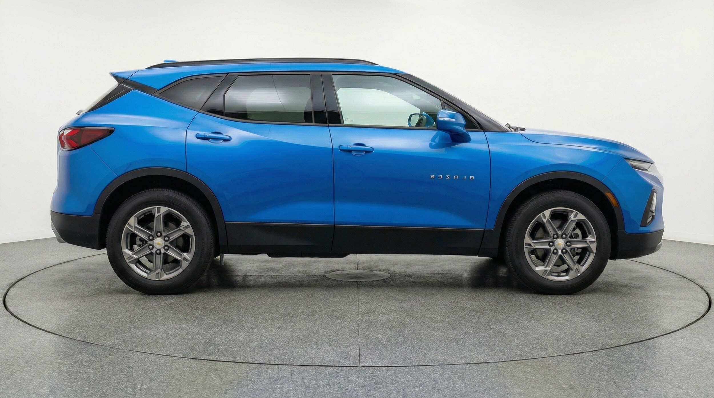 Thumbnail: 2025 Chevrolet Blazer - 8