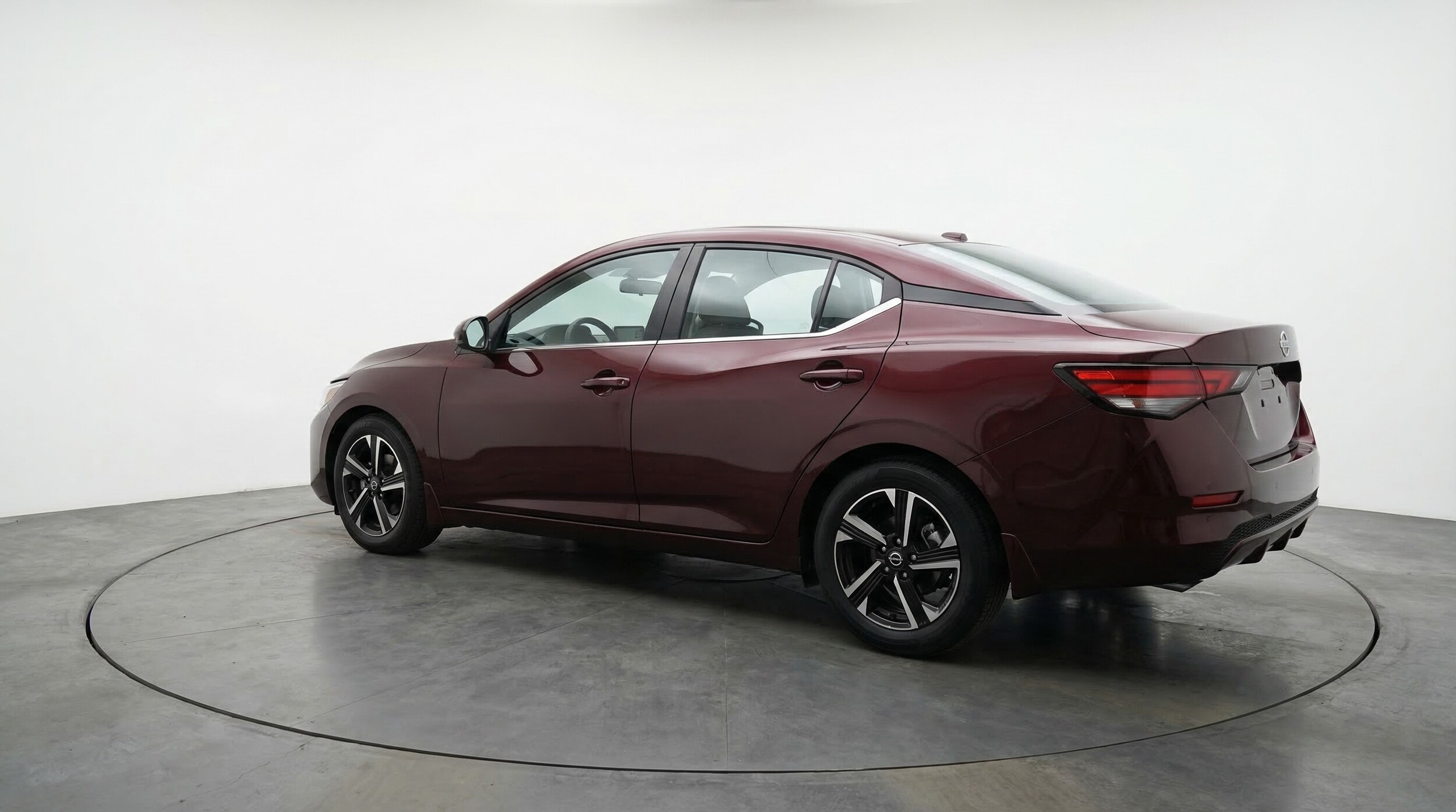 Thumbnail: 2025 Nissan Sentra - 5