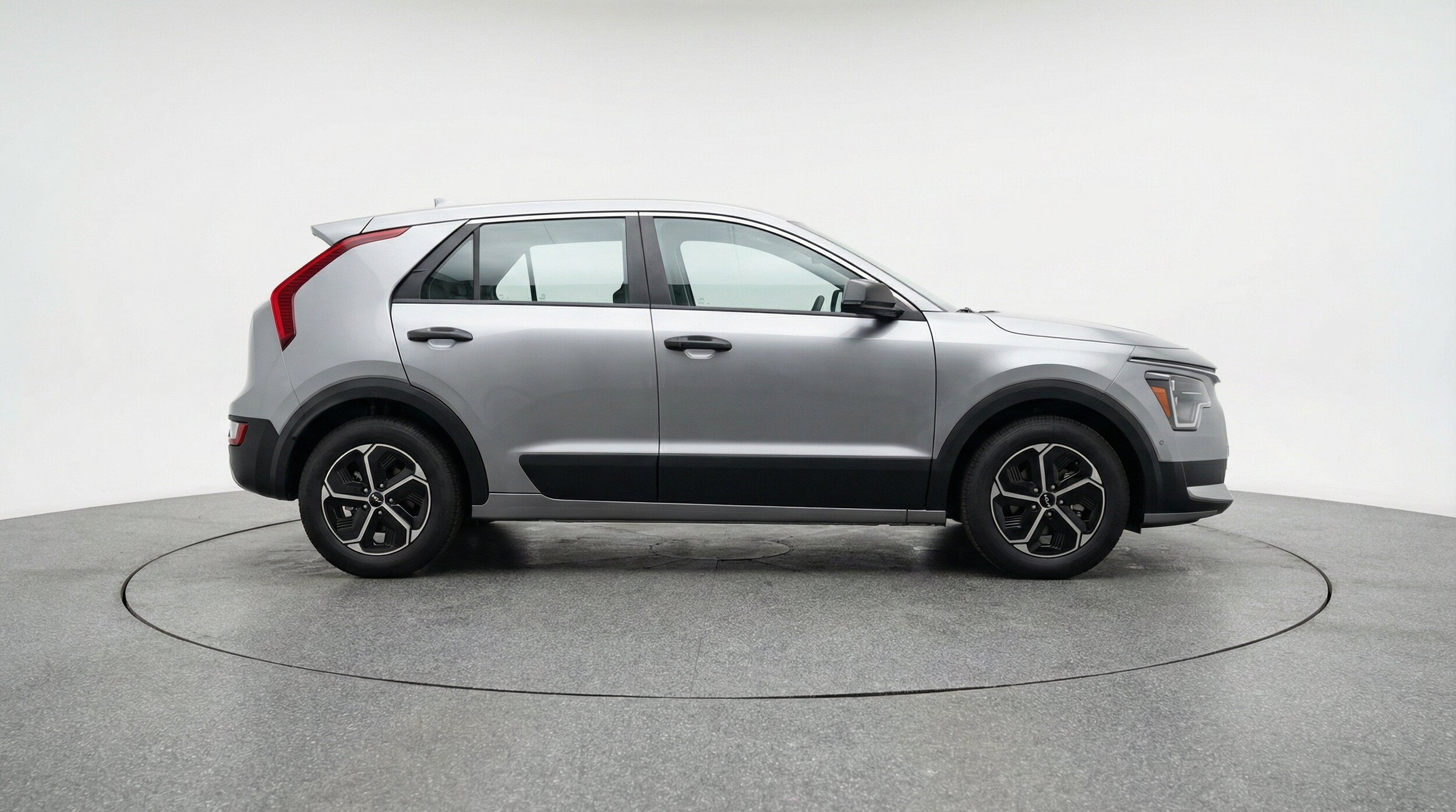 Thumbnail: 2026 Kia Niro - 11