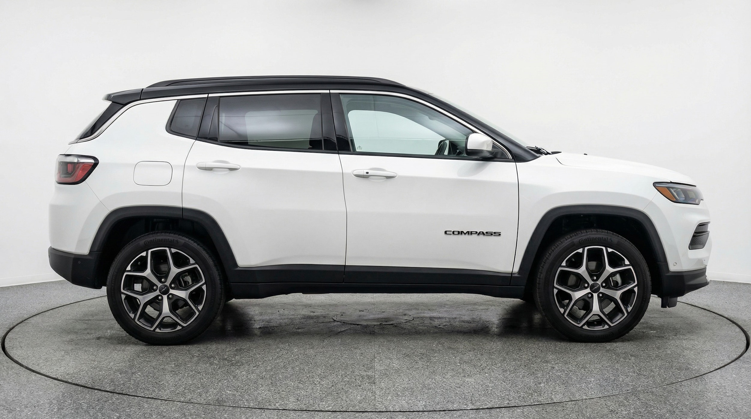 Thumbnail: 2025 Jeep Compass - 8