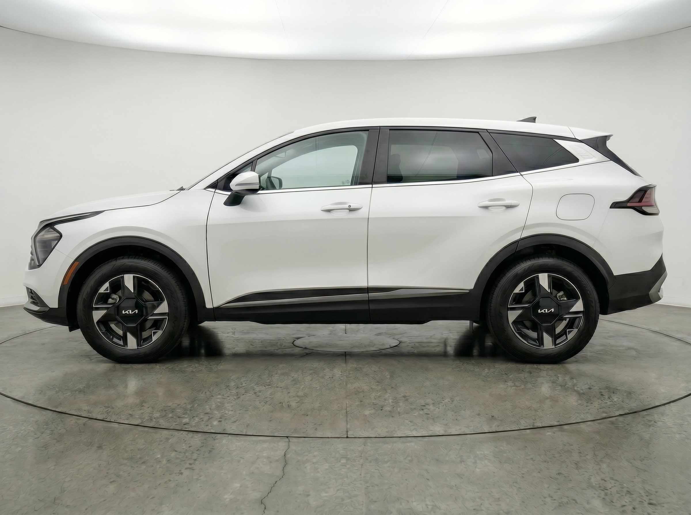 Thumbnail: 2026 Kia Sportage - 5