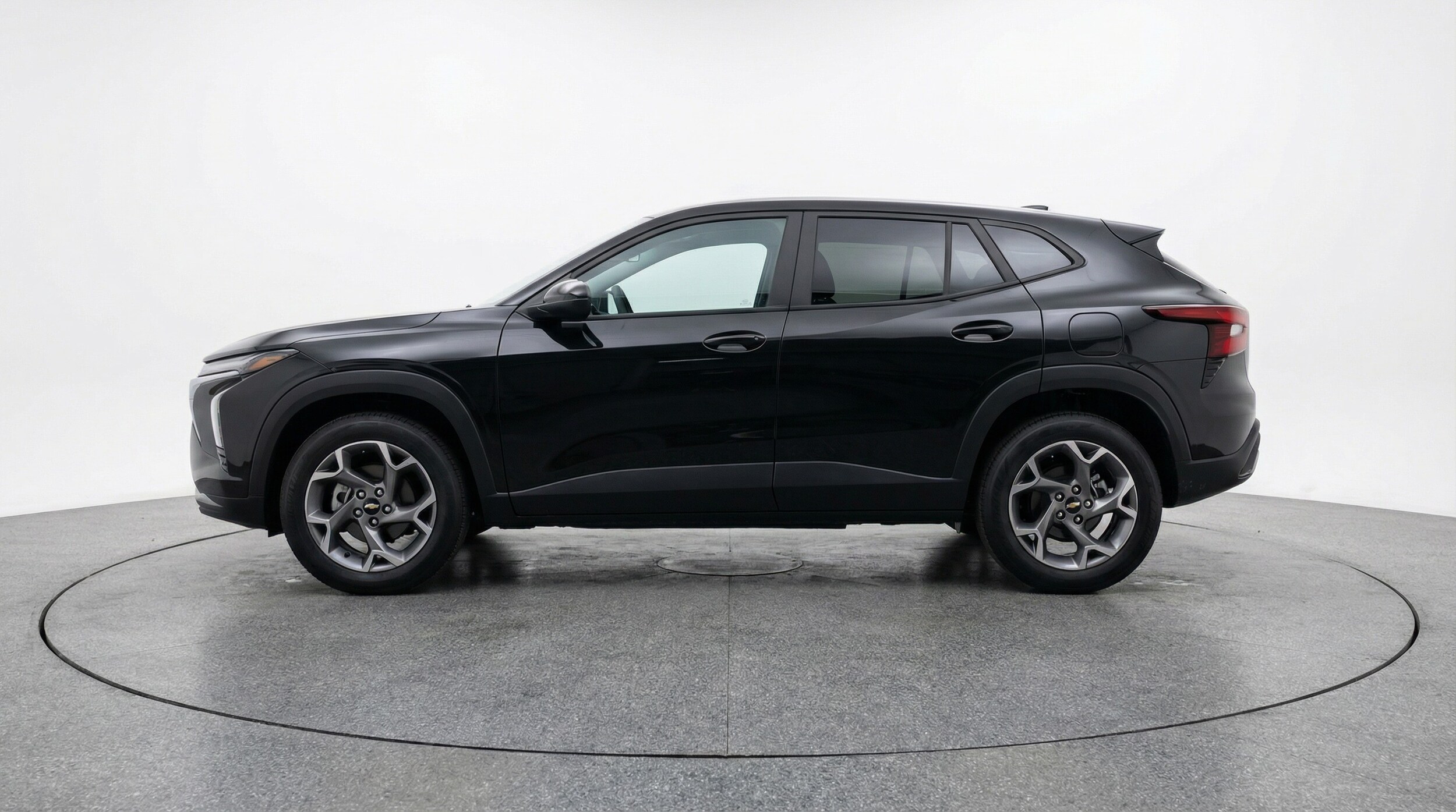 Thumbnail: 2025 Chevrolet Trax - 4