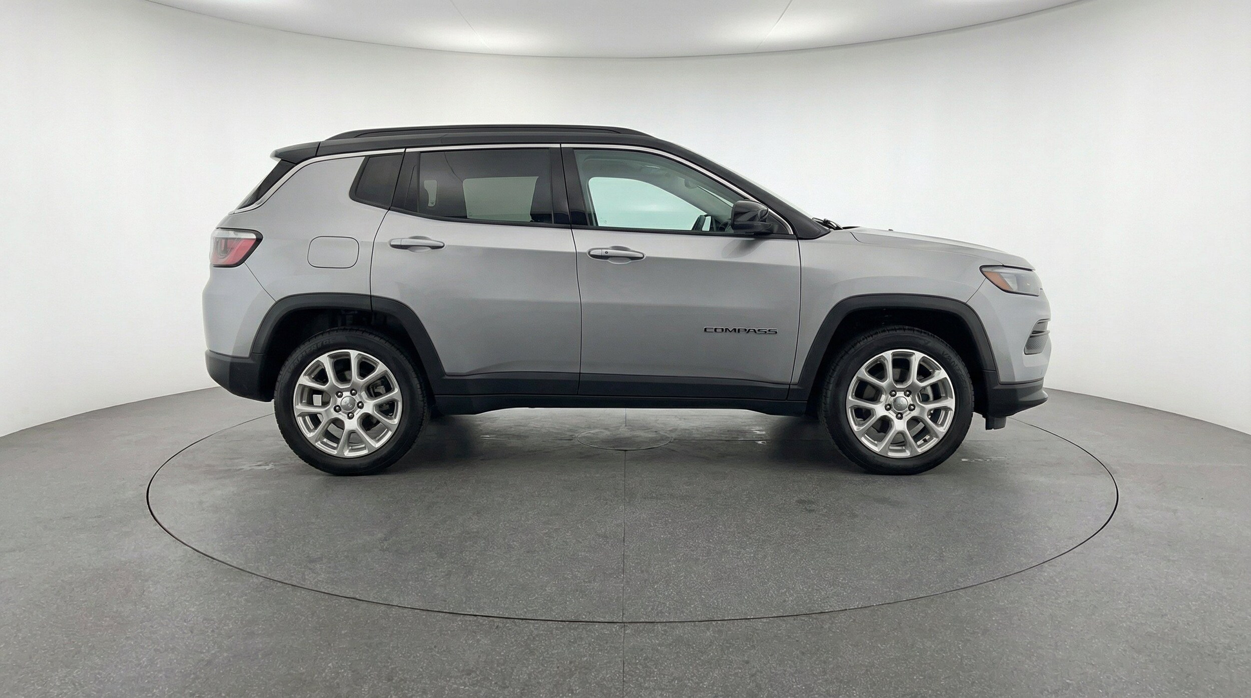 Thumbnail: 2025 Jeep Compass - 11
