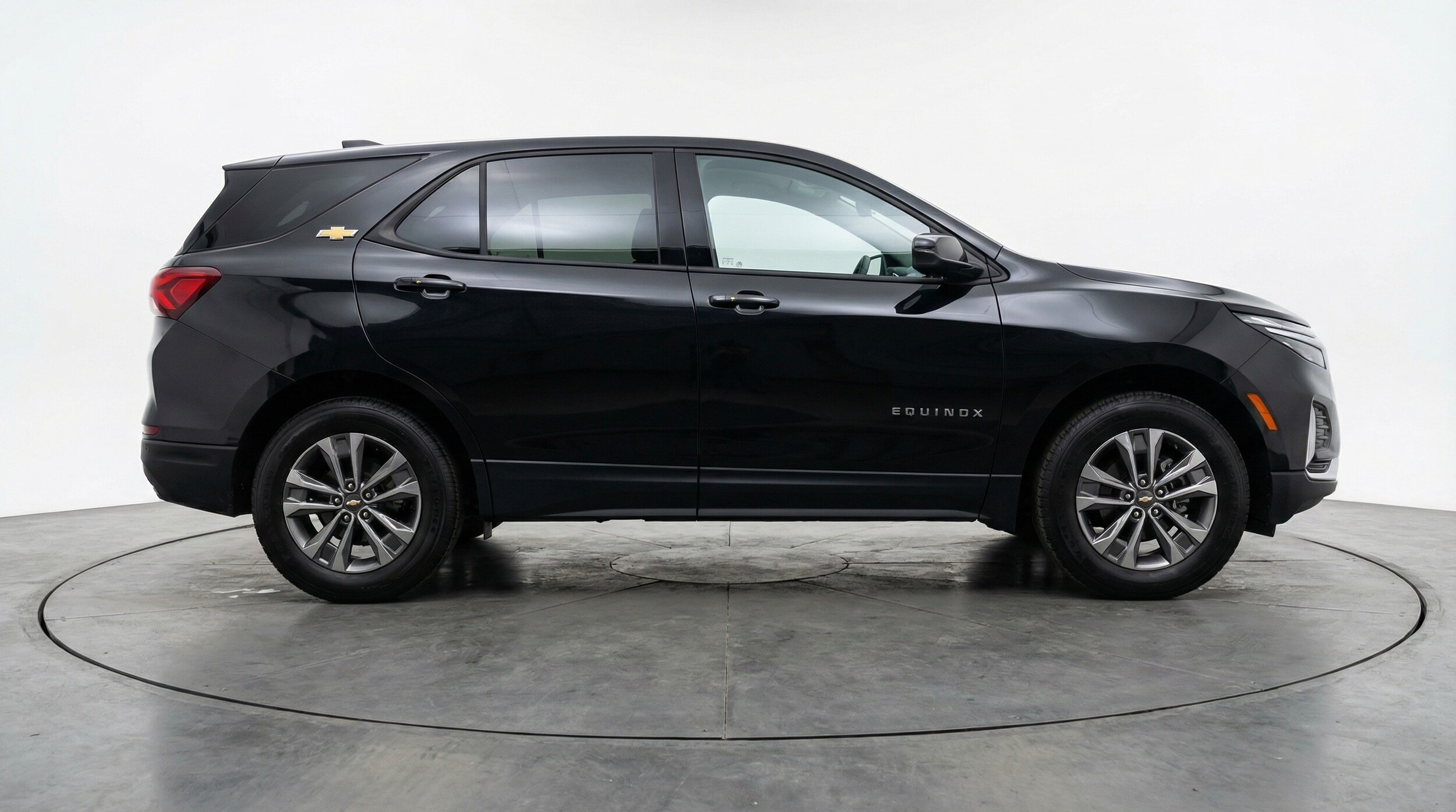 Thumbnail: 2025 Chevrolet Equinox - 8