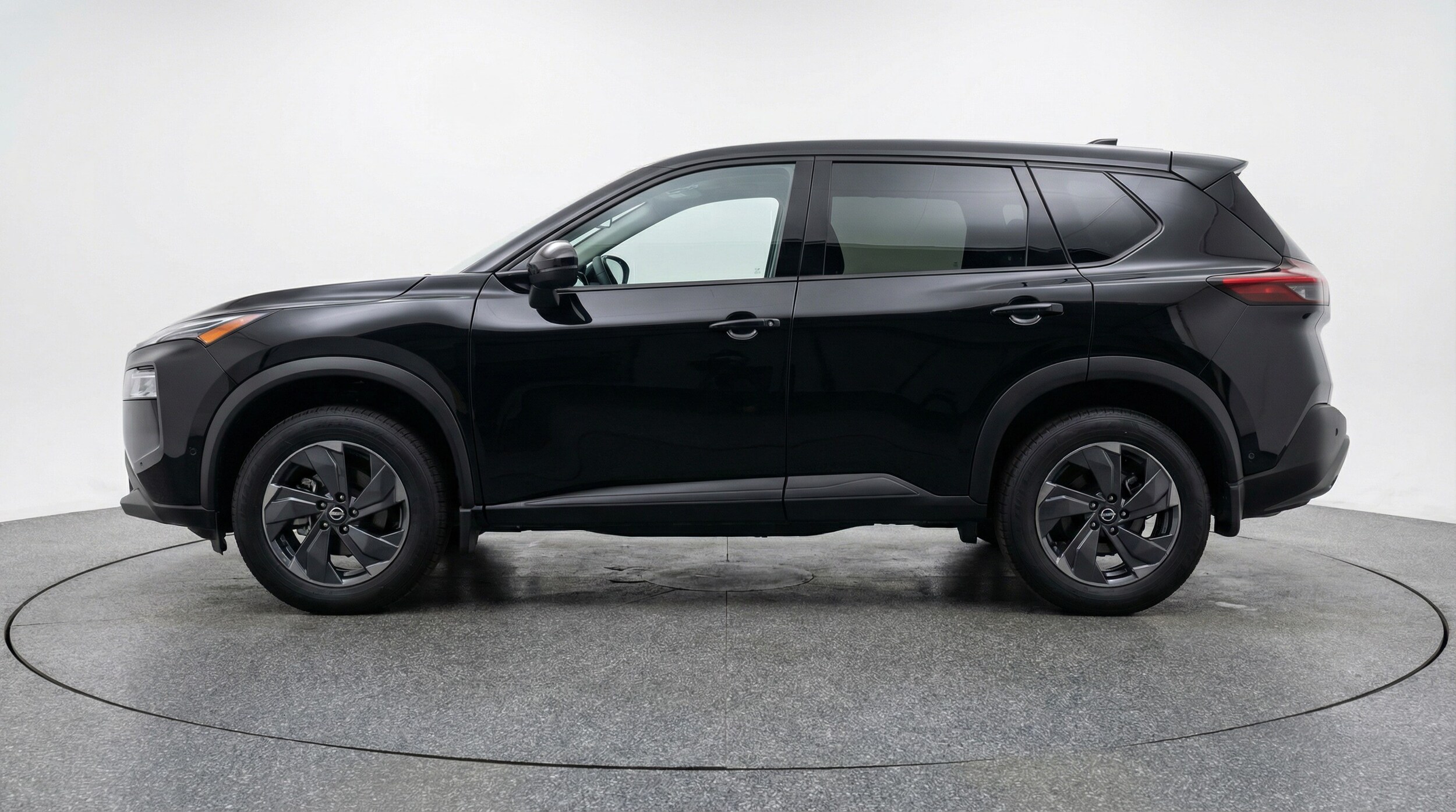 Thumbnail: 2025 Nissan Rogue - 4