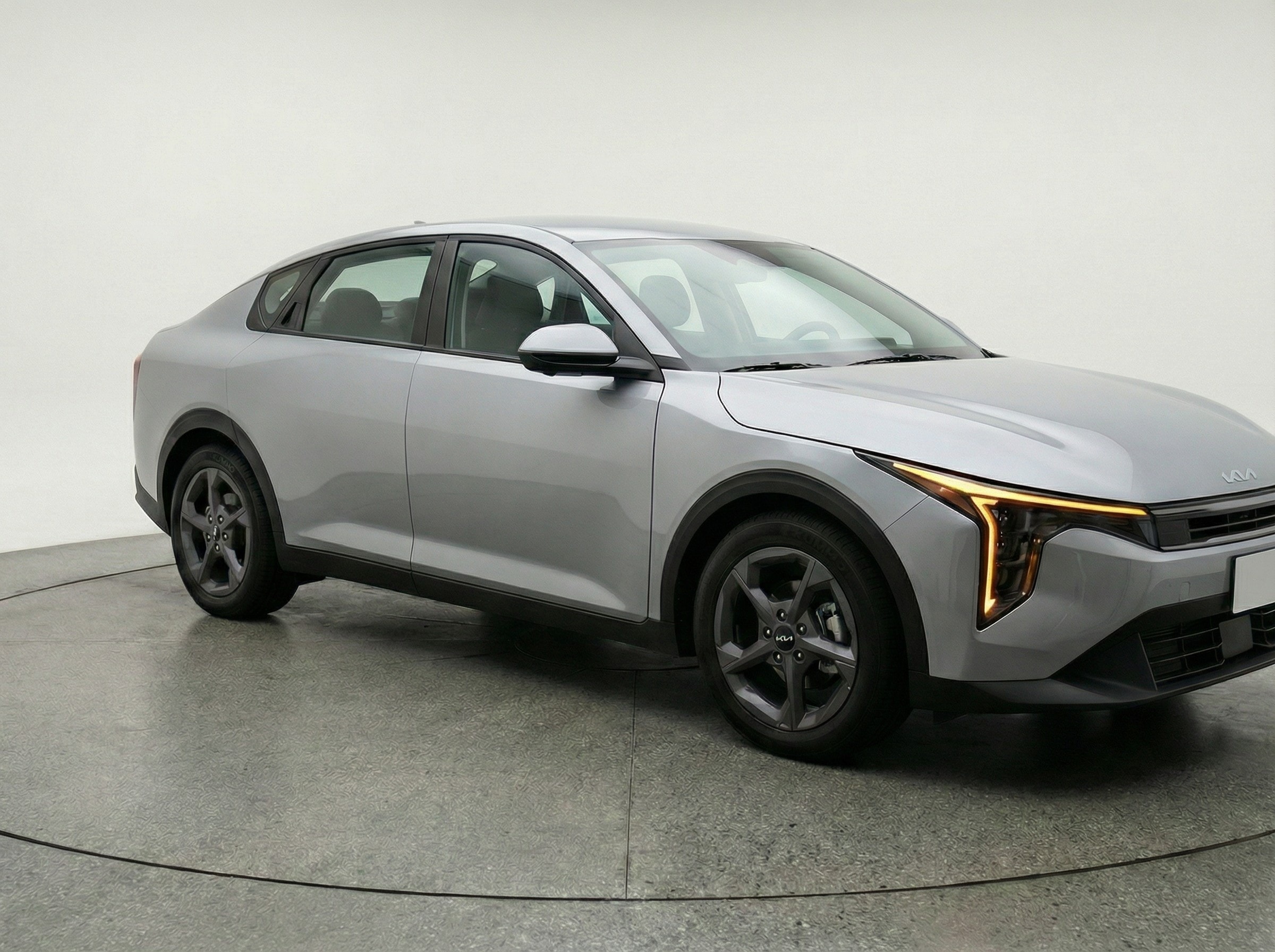 Thumbnail: 2025 Kia K4 - 1