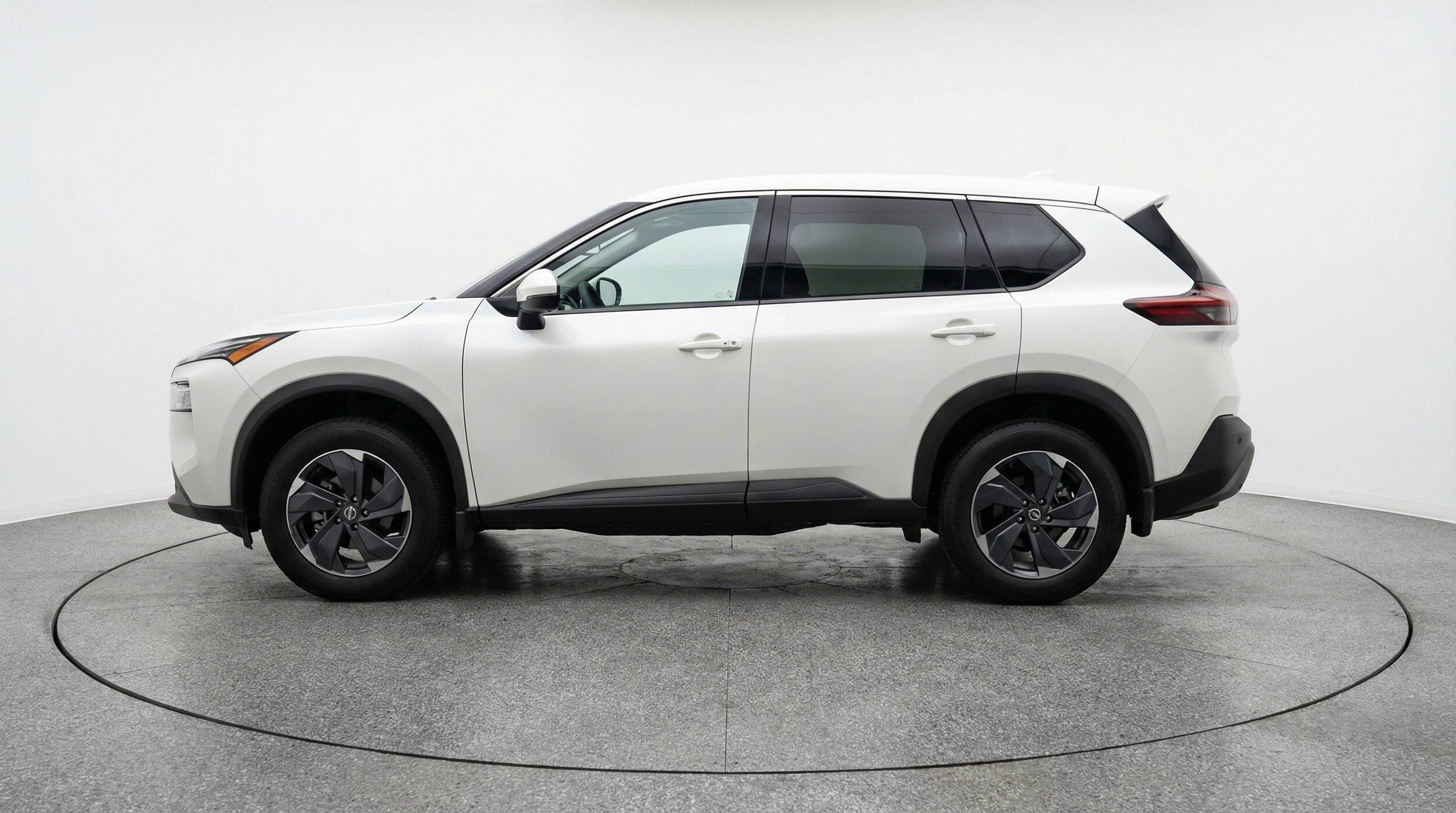 Thumbnail: 2025 Nissan Rogue - 5