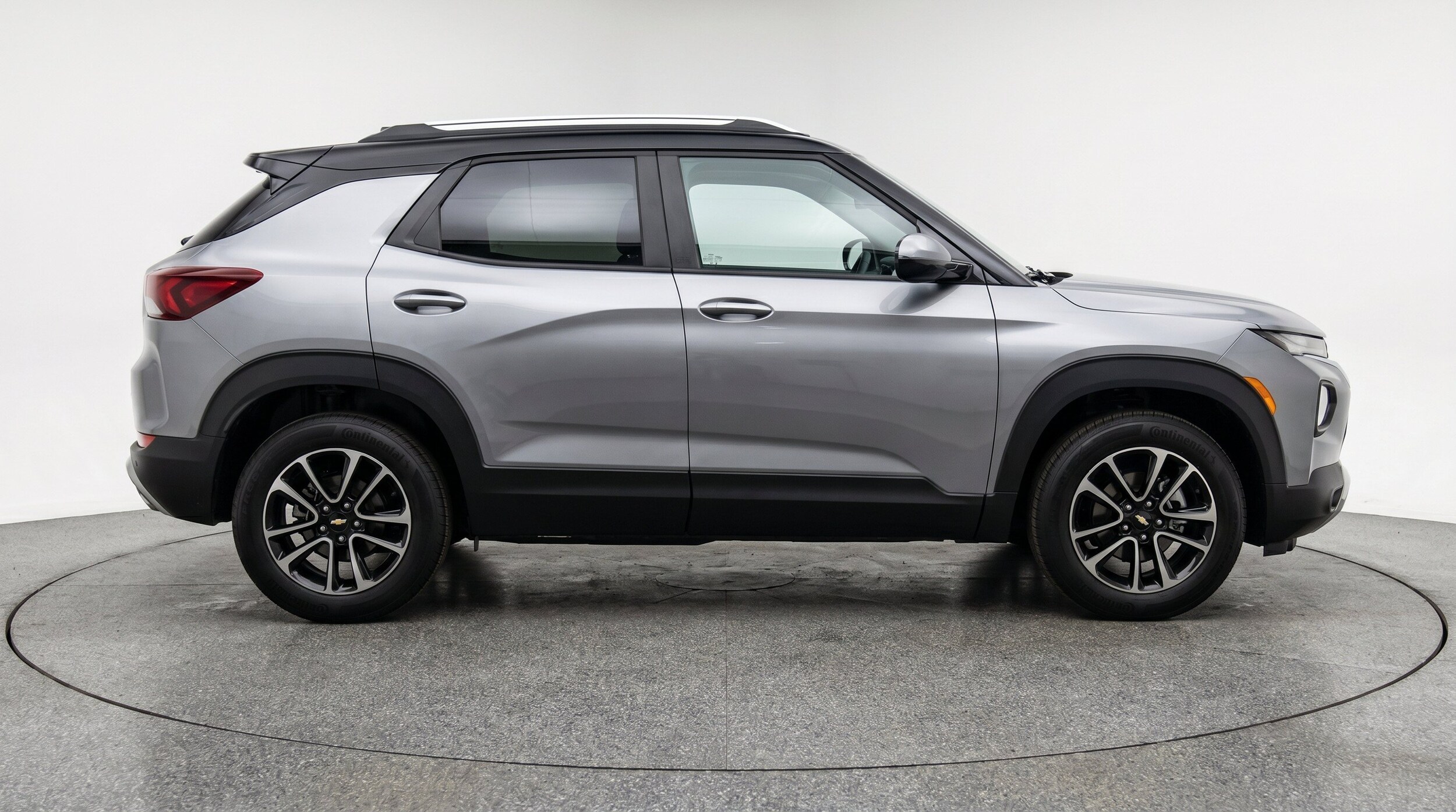 Thumbnail: 2025 Chevrolet TrailBlazer - 10