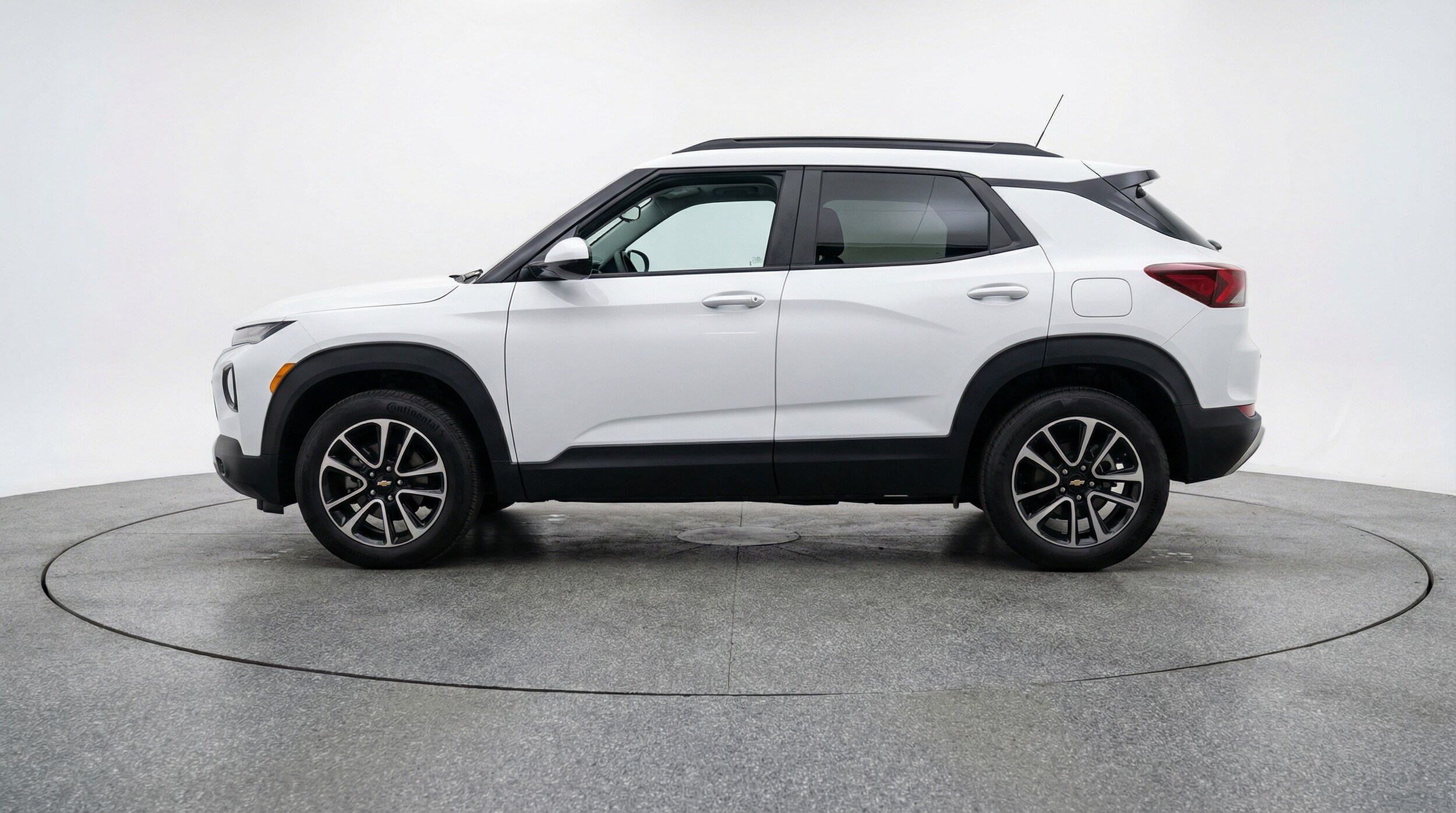 Thumbnail: 2025 Chevrolet TrailBlazer - 4