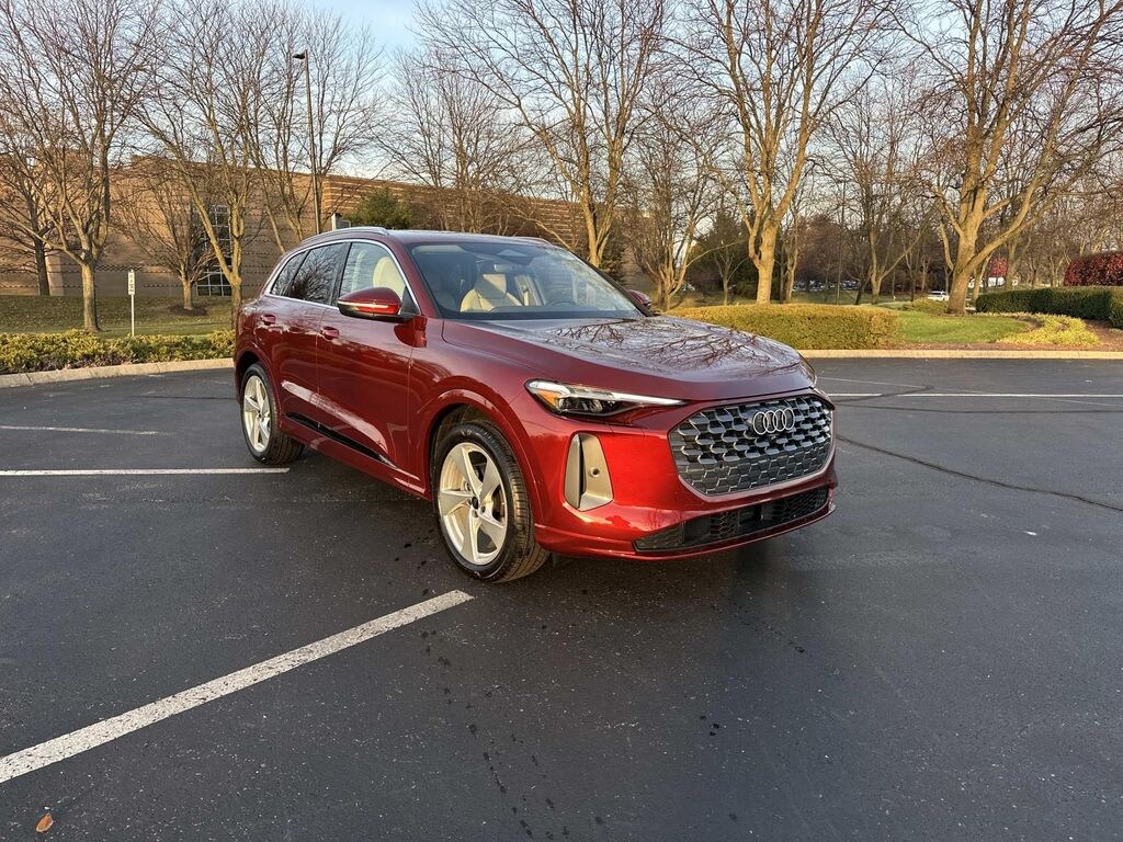 New 2025 Audi All-new Q5 2.0T Prestige SUV