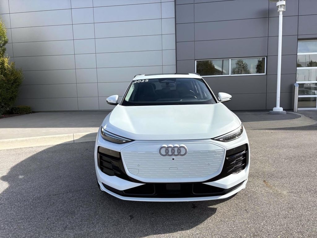 Used 2025 Audi Q6 e-tron Premium Plus Sport Utility