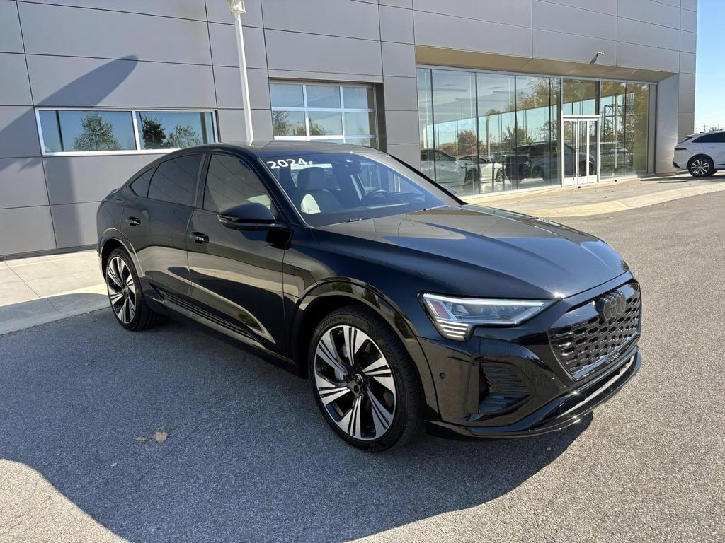 Used 2024 Audi Q8 e-tron Prestige Sport Utility