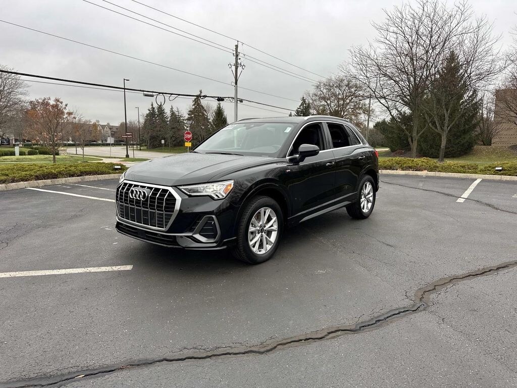 Used 2025 Audi Q3 Premium Sport Utility