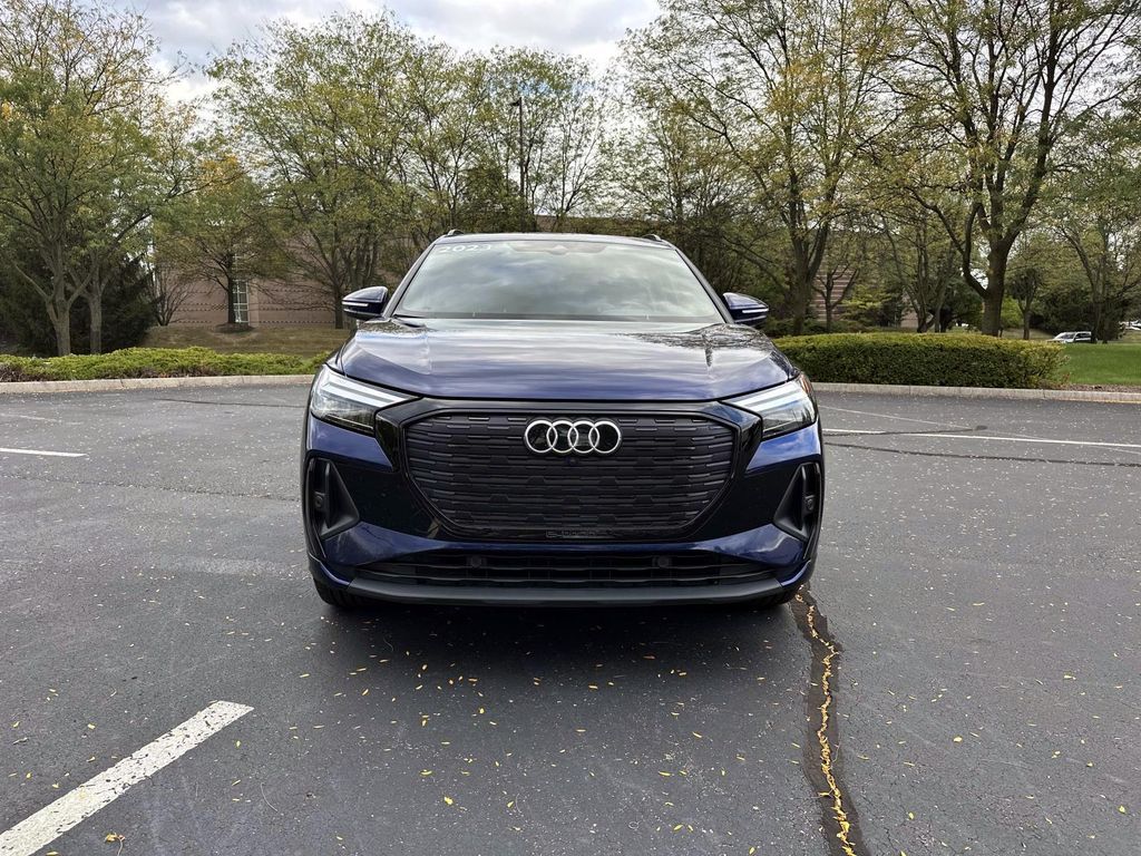 2023 Audi Q4 50 E-tron Premium Plus photo 2