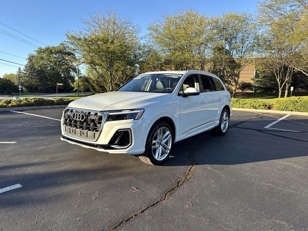 Certified 2025 Audi Q7 55 Premium Plus Sport Utility