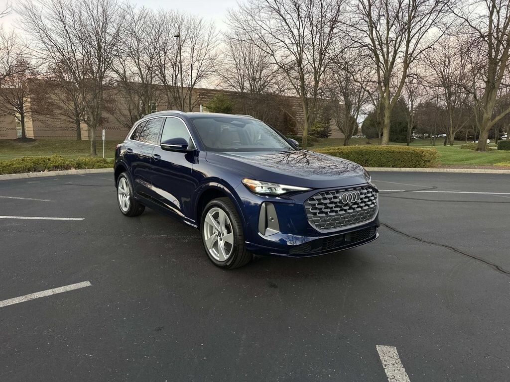 New 2025 Audi All-new Q5 2.0T Premium Plus SUV