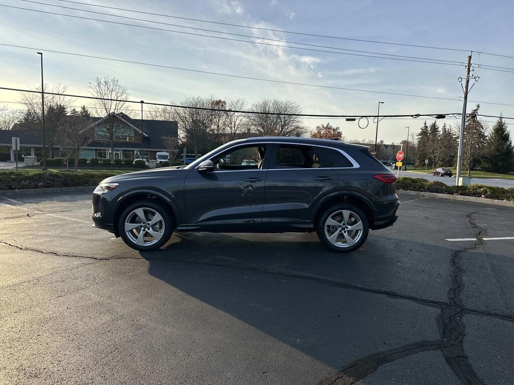 New 2025 Audi All-new Q5 2.0T Premium Plus SUV