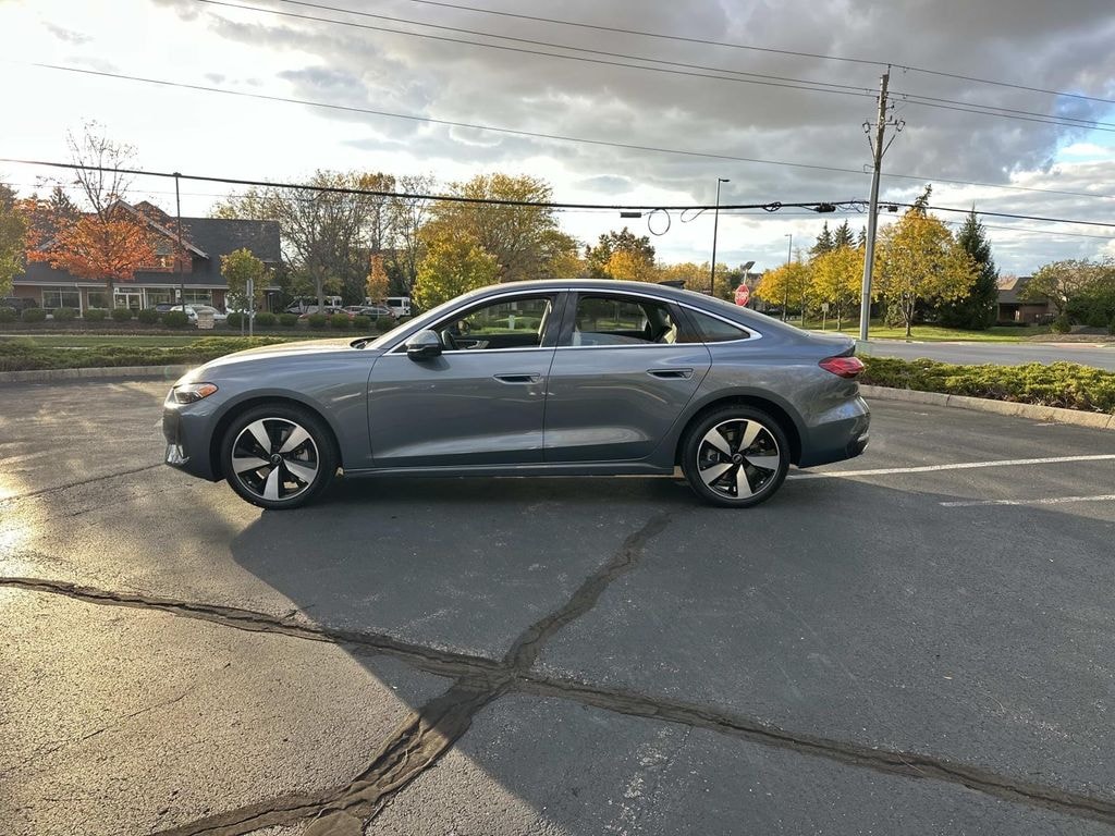 New 2025 Audi All-new A5 2.0T Prestige Hatchback