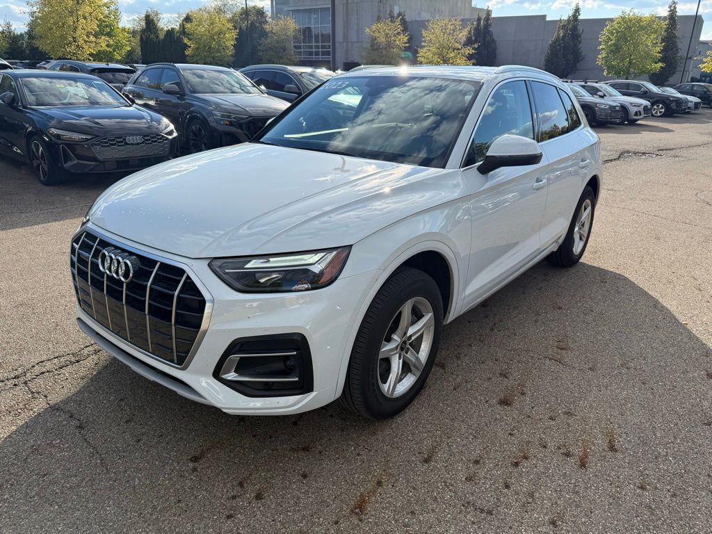 2023 Audi Q5 40 Premium photo 3