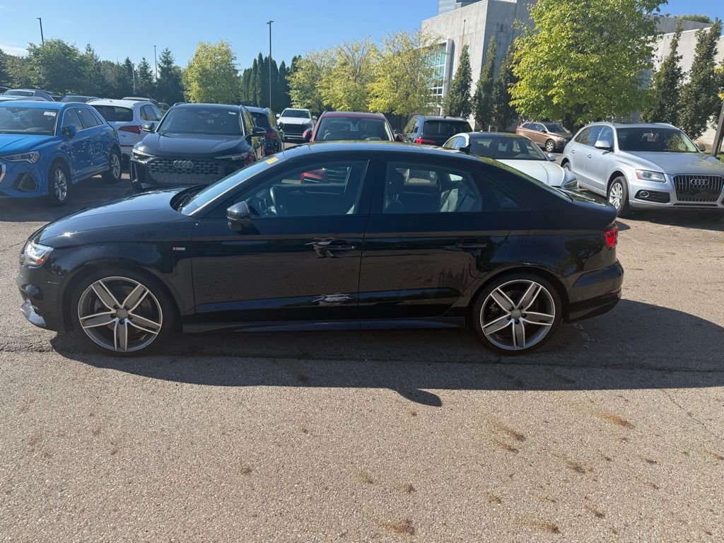 2020 Audi A3 2.0T Premium Plus photo 3