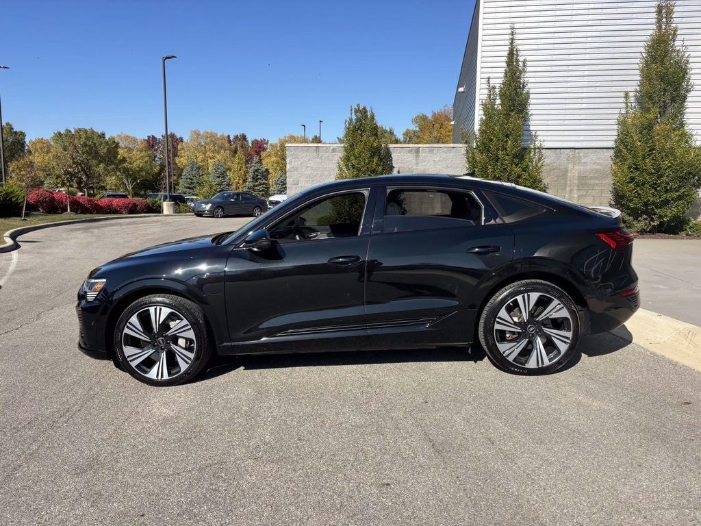 Used 2024 Audi Q8 e-tron Prestige Sport Utility