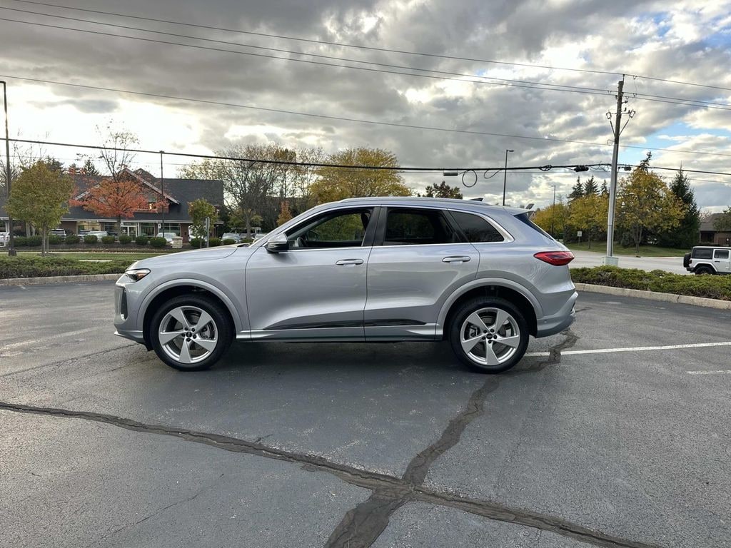 New 2025 Audi All-new Q5 2.0T Premium Plus SUV