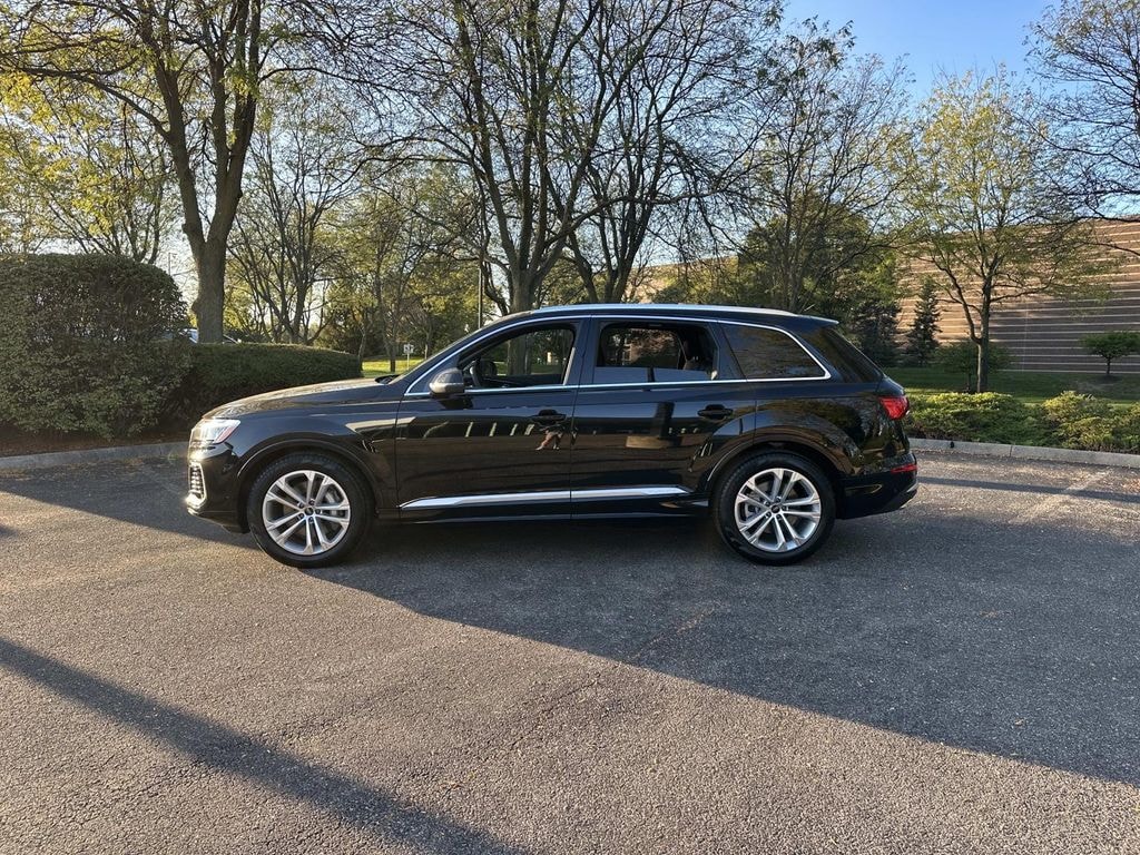 New 2026 Audi Q7 55 Premium Plus SUV