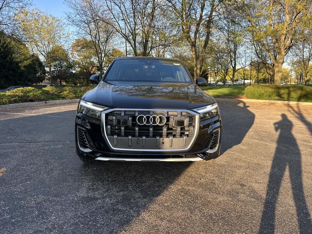 New 2026 Audi Q7 55 Premium Plus SUV