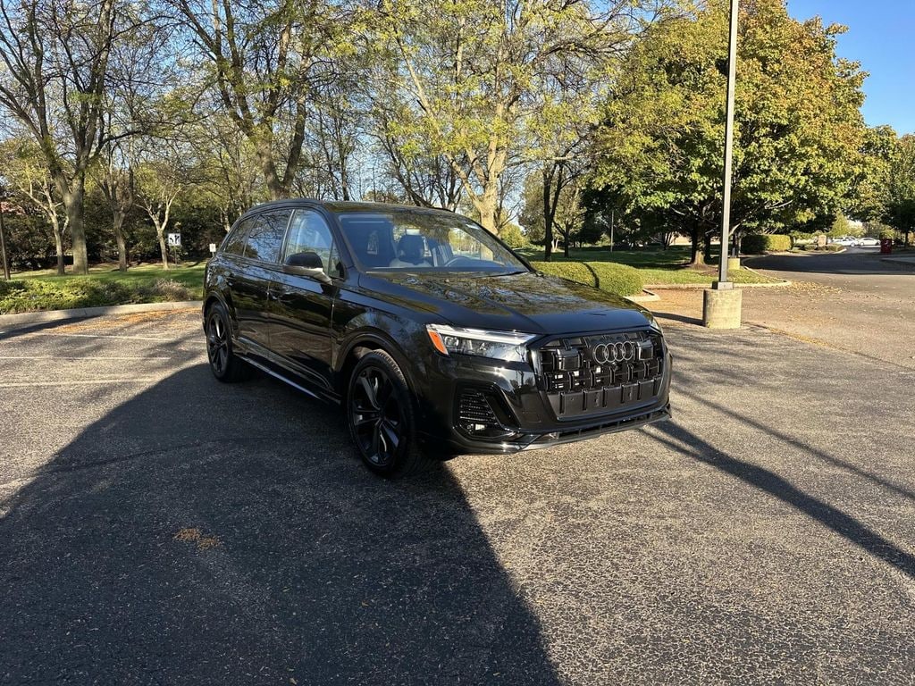 New 2026 Audi Q7 55 Prestige SUV