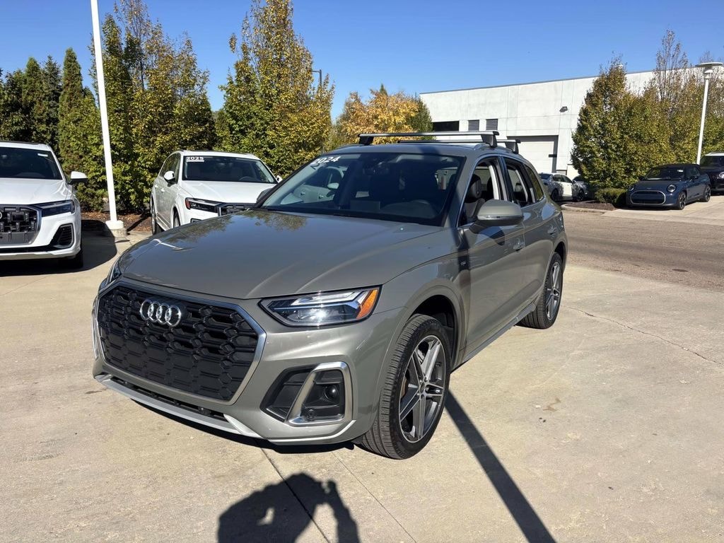 Used 2024 Audi Q5 e  Sport Utility