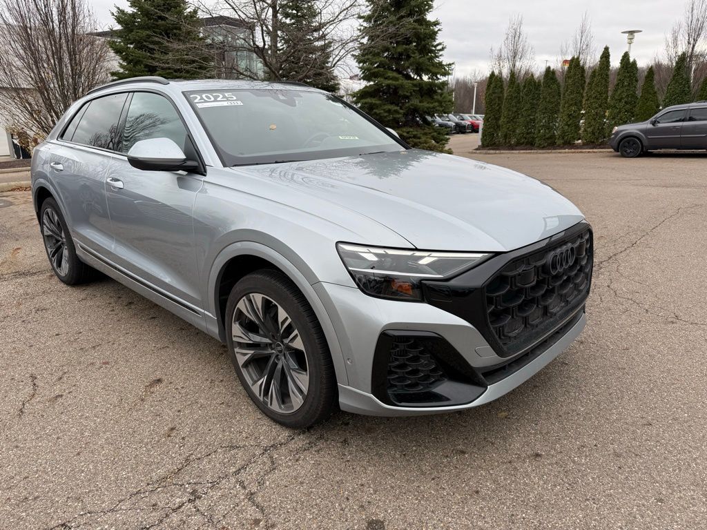 2025 Audi Q8 Premium Plus's photo