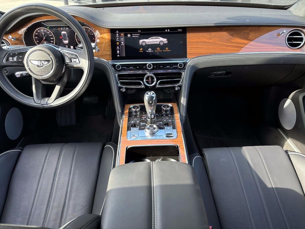 Certified 2022 Bentley Flying Spur V8 Sedan