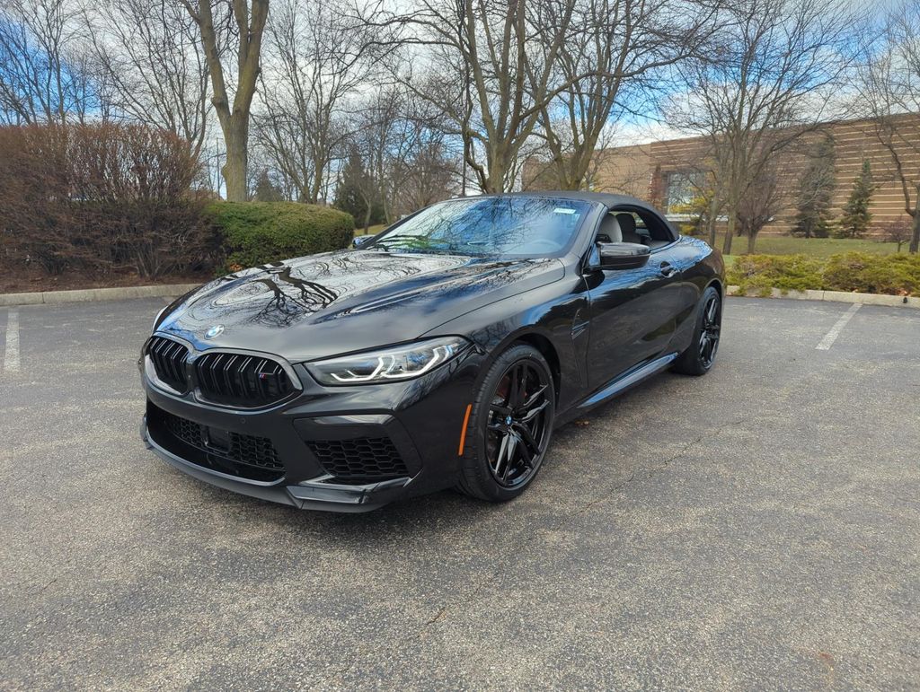 2025 Bmw M8 Competition Convertible photo 3