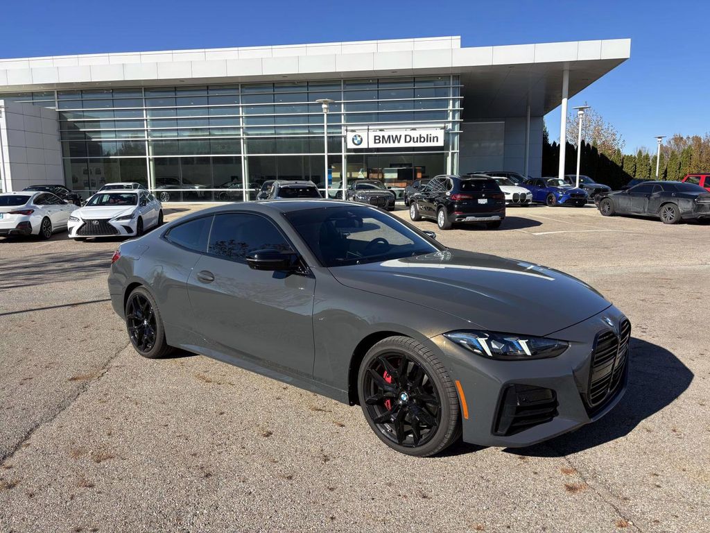 2026 BMW 4 Series M440i's photo