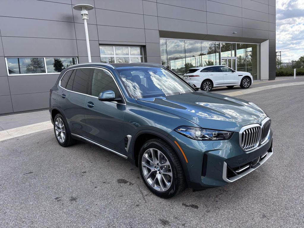2026 BMW X5 40i's photo