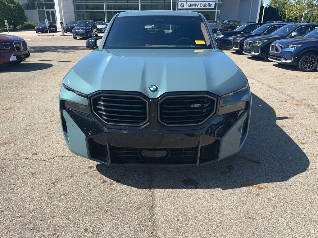 2023 Bmw XM photo 2