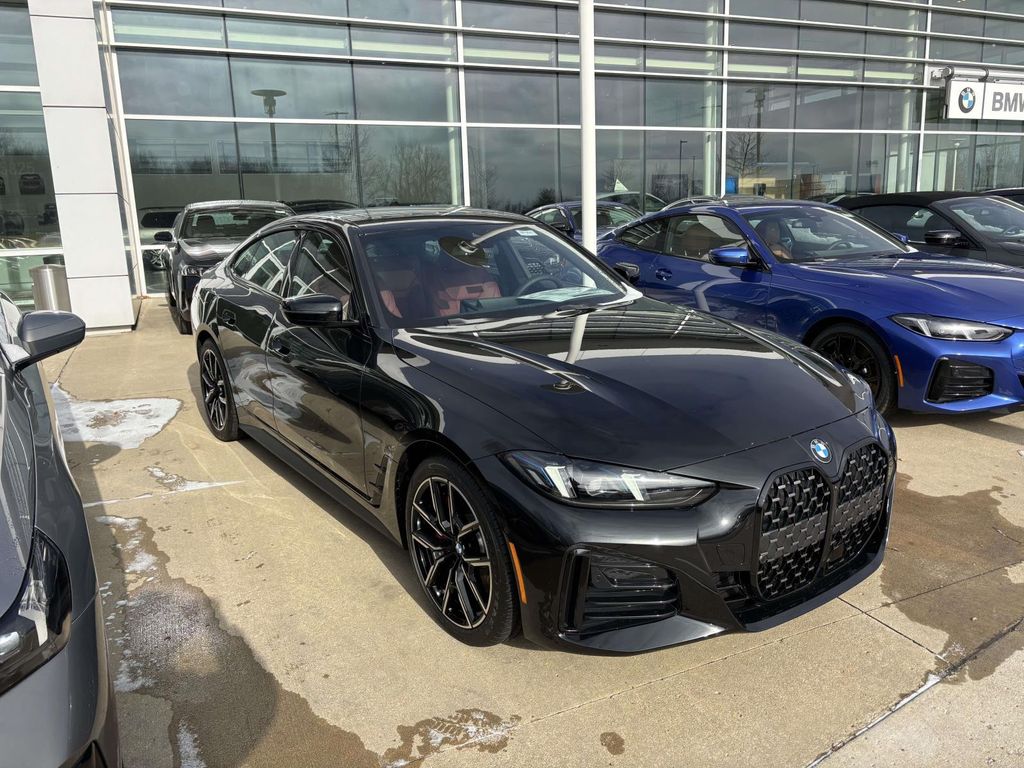 2026 BMW 4 Series 430i's photo