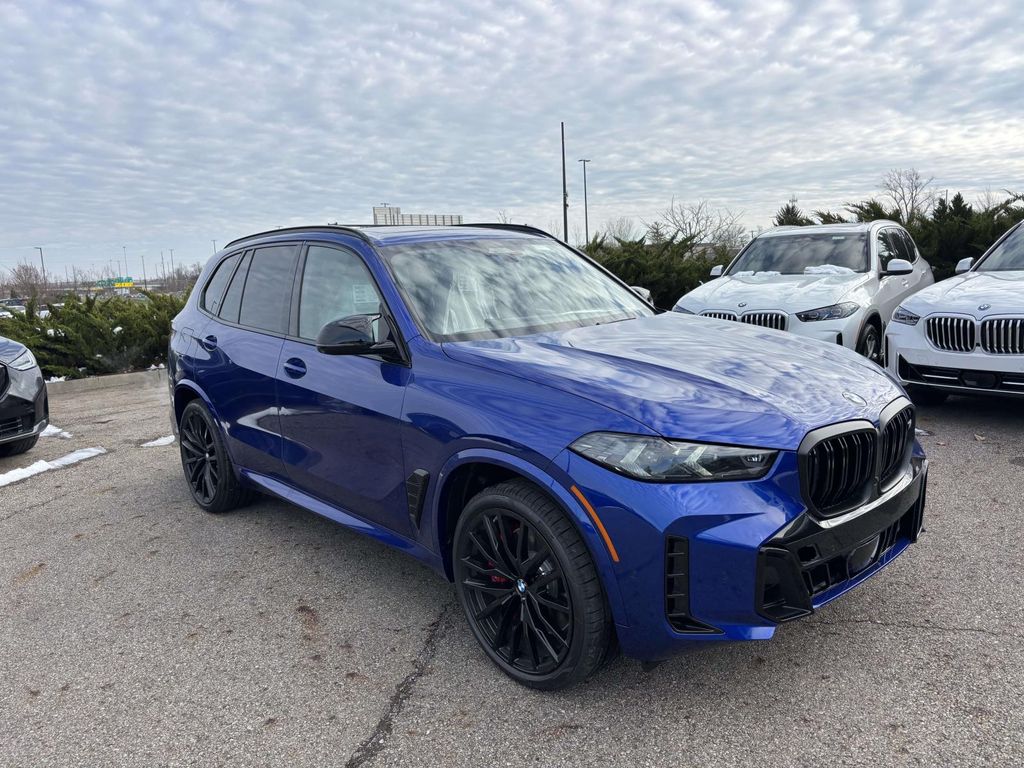 2026 BMW X5 M60i's photo