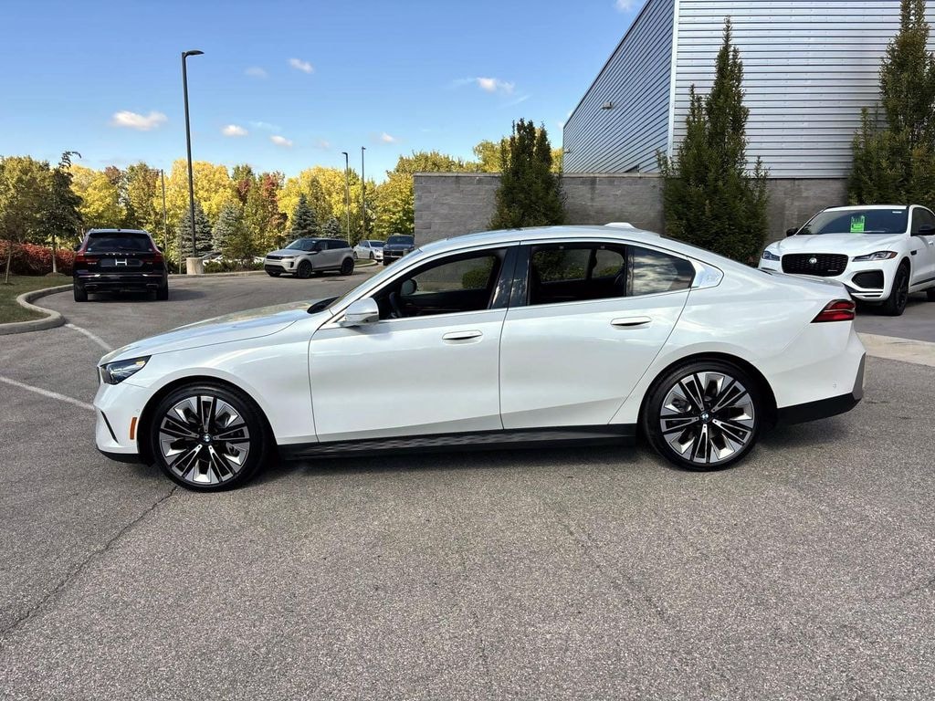 Certified 2025 BMW 5 Series 540i xDrive Sedan