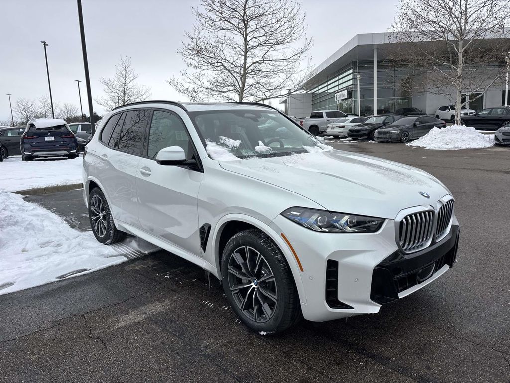 2026 BMW X5 40i's photo