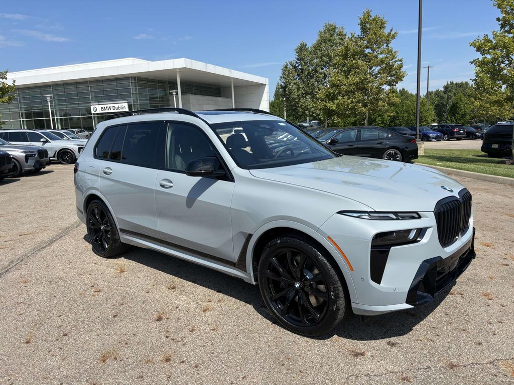 2026 BMW X7 Sport Utility 