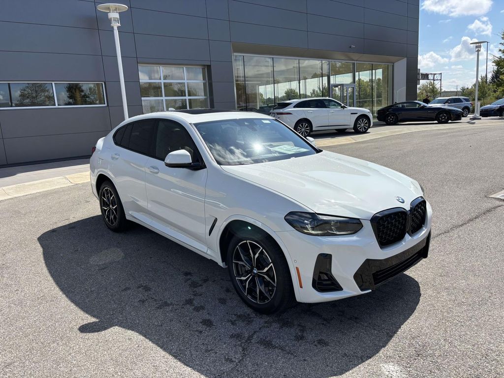 2025 BMW X4 Sport Utility 