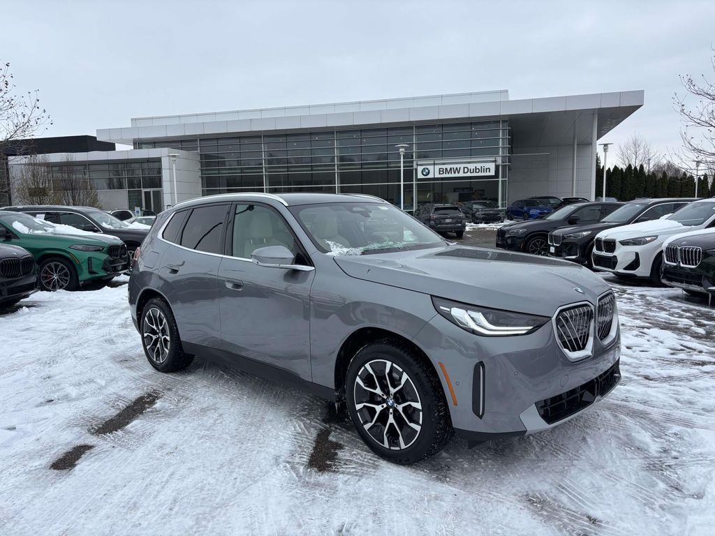 2026 BMW X3 30's photo