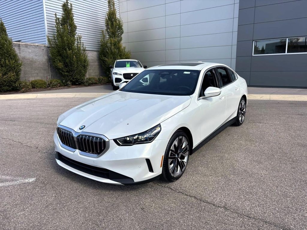 Certified 2025 BMW 5 Series 540i xDrive Sedan