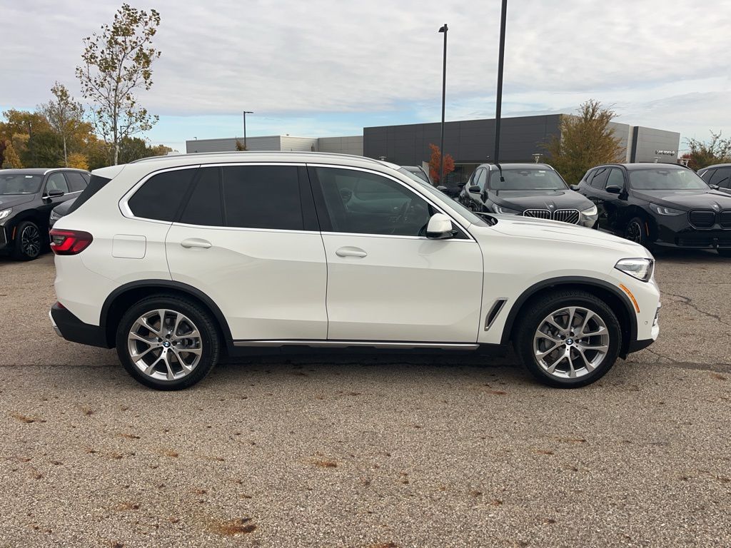 2022 Bmw X5 xDrive40i photo 3