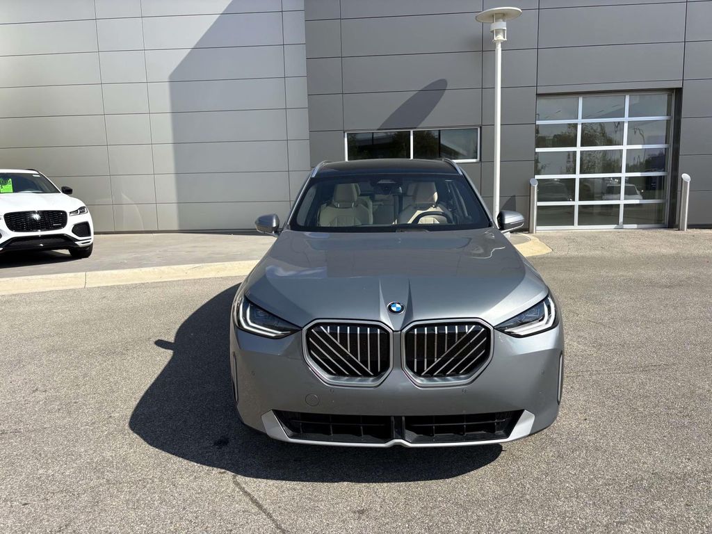 2025 Bmw X3 30x Drive photo 2