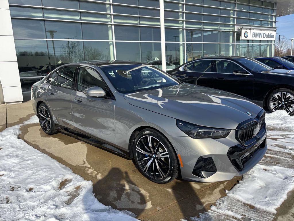 2026 BMW 5 Series 530i's photo