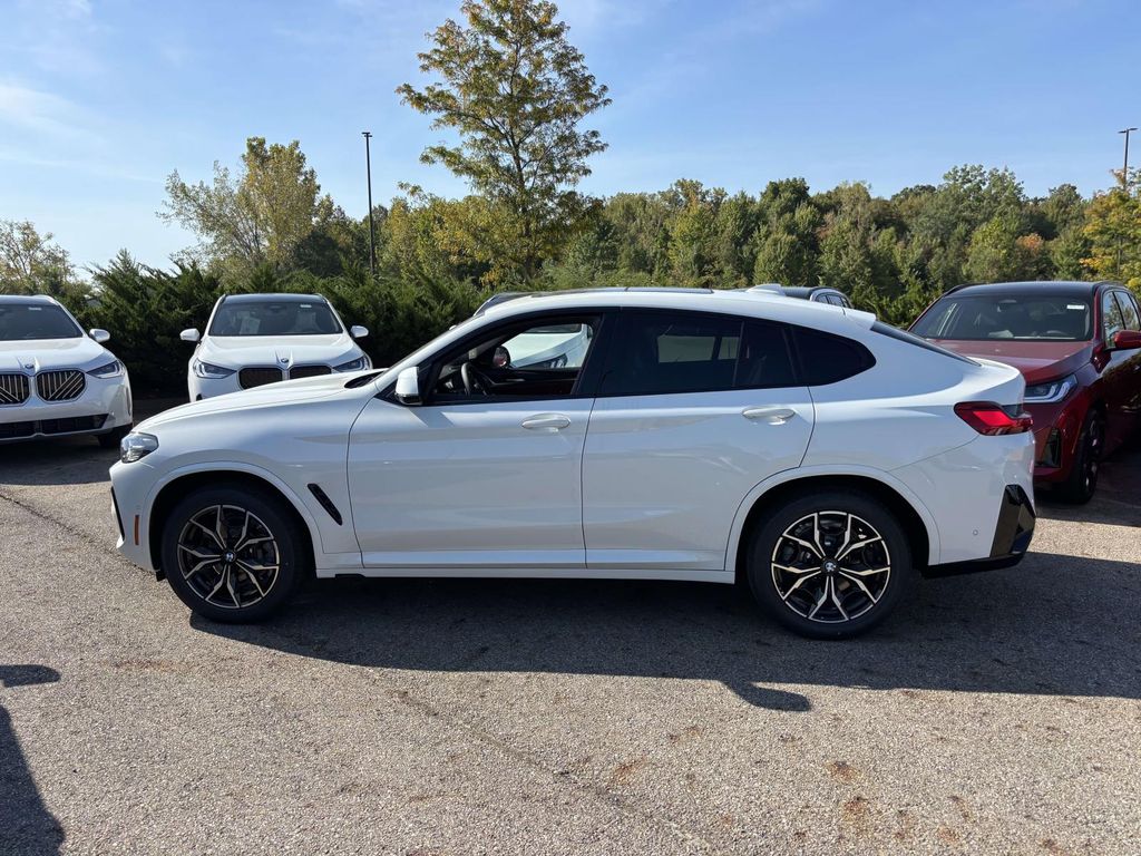 2025 Bmw X4 xDrive30i photo 3
